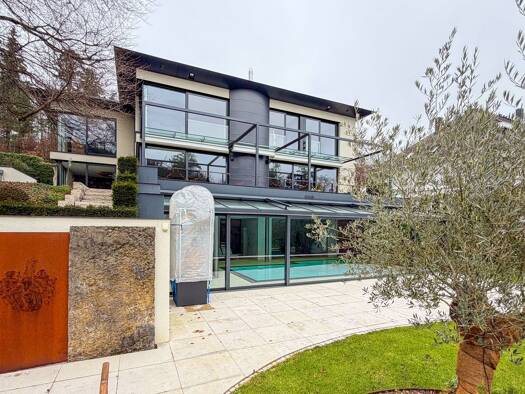 Villa zum Kauf 8 Zimmer 356,1 m² 3.073 m² Grundstück Innenstadt Baden-Baden 76530