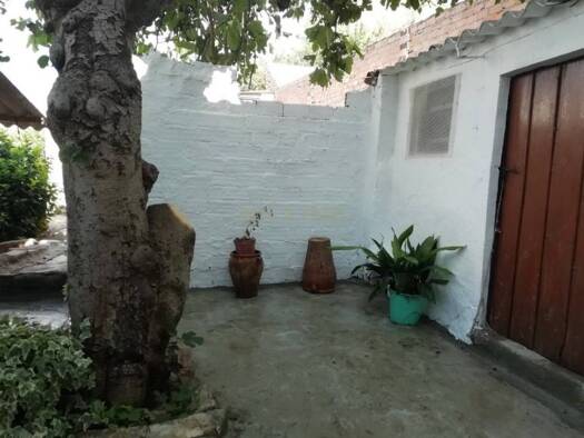 Villa zum Kauf 124.000 € 5 Zimmer 197 m² 300 m² Grundstück Priego de Córdoba 14800