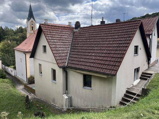 Einfamilienhaus zum Kauf provisionsfrei 133.000 € 3 Zimmer 120 m² 173 m² Grundstück Hohenfels 92366