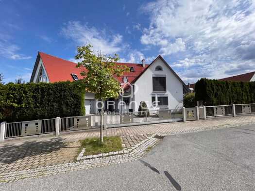 Villa zum Kauf 1.249.000 € 6 Zimmer 275,7 m² 1.120 m² Grundstück Berching Berching 92334