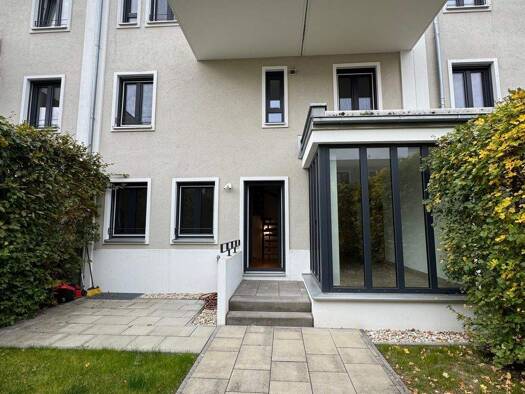 Reihenmittelhaus zum Kauf 749.900 € 6 Zimmer 128 m² 110 m² Grundstück frei ab 01.01.2026 Edith-Stein-Straße 16 Ostenviertel Regensburg 93055