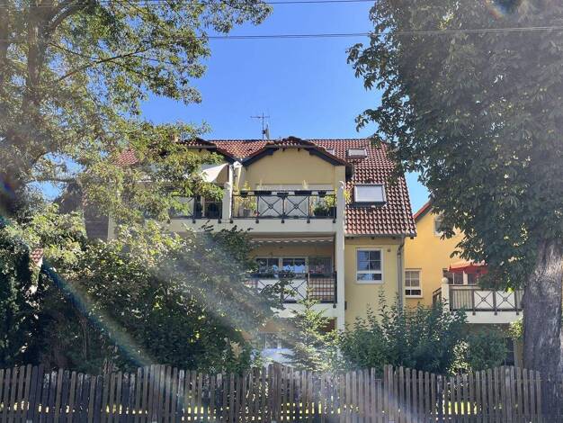 Wohnung zum Kauf 150.000 € 3 Zimmer 83 m² Birkwitz Pirna 01796
