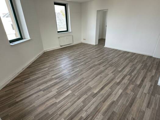 Wohnung zur Miete 329 € 3 Zimmer 63,8 m² 4. Geschoss Jahnstraße 37 Lutherviertel Chemnitz 09126