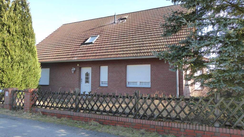Einfamilienhaus zum Kauf 249.000 € 5 Zimmer 170 m² 544 m² Grundstück frei ab sofort Falkenhagen Pritzwalk - Falkenhagen 16928