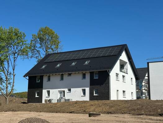 Wohnung zur Miete 1.045 € 3,5 Zimmer 95 m² Geschoss 1/2 frei ab 01.08.2026 Bückeburg 31675