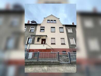 Stadthaus zum Kauf 329.000 € 6 Zimmer 120 m² 694 m² Grundstück Jüterbog Jüterbog 14913