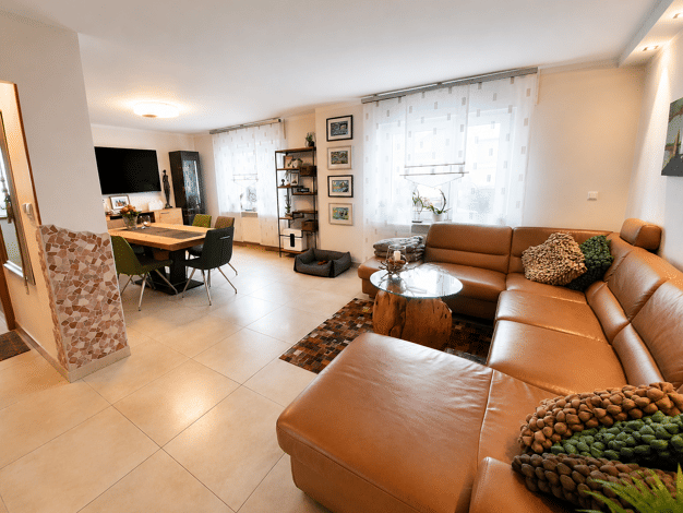 Reihenendhaus zum Kauf 7 Zimmer 202 m² 740 m² Grundstück Sundwig Hemer 58675