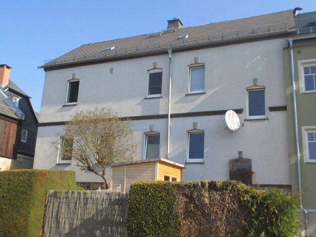 Doppelhaushälfte zum Kauf 69.000 € 9 Zimmer 150 m² 250 m² Grundstück frei ab sofort Naitschau Langenwetzendorf 07957