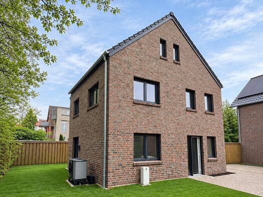 Einfamilienhaus zum Kauf - Erstbezug provisionsfrei 609.000 € 5 Zimmer 138,2 m² 239 m² Grundstück An der Tonkuhle 4 Eversten Oldenburg (Oldb) 26131