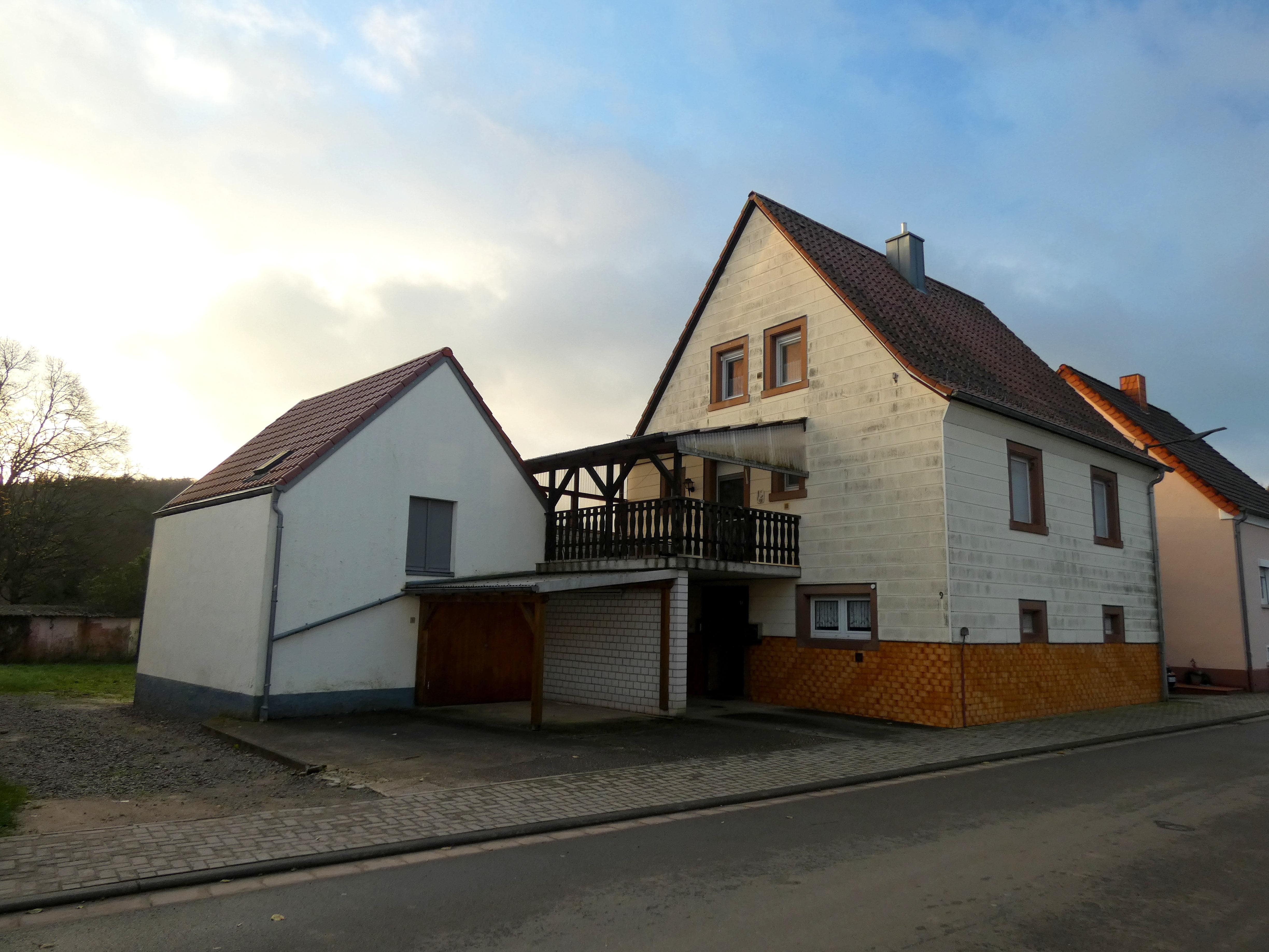 Einfamilienhaus zum Kauf 219.000 € 4 Zimmer 113 m²<br/>Wohnfläche 1.128 m²<br/>Grundstück ab sofort<br/>Verfügbarkeit Obermohr Steinwenden 66879