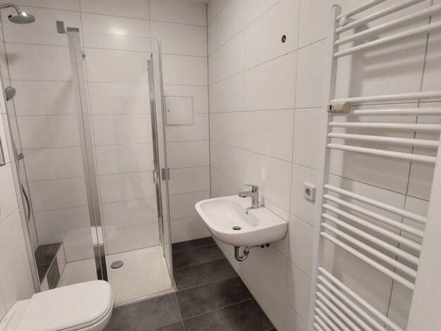 Wohnung zur Miete 310 € 2 Zimmer 50,8 m² EG Albrechtstraße 37 Sonnenberg Chemnitz 09130
