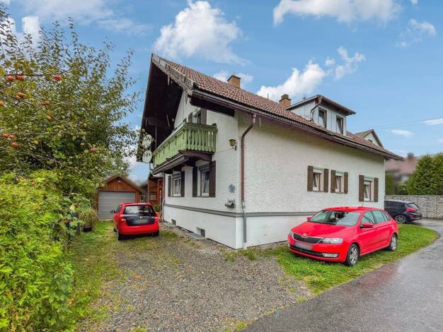 Mehrfamilienhaus zum Kauf 209.000 € 6 Zimmer 147 m² 680 m² Grundstück Grafenau Grafenau 94481