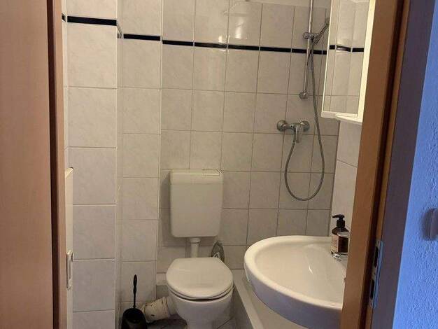 Studio zur Miete 405 € 1 Zimmer 32 m² 2. Geschoss frei ab 01.03.2026 St. Jürgen Lübeck 23562