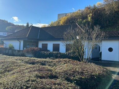 Bungalow zum Kauf 259.000 € 3 Zimmer 117,6 m² 600 m² Grundstück frei ab sofort Rotenburg Rotenburg 36199