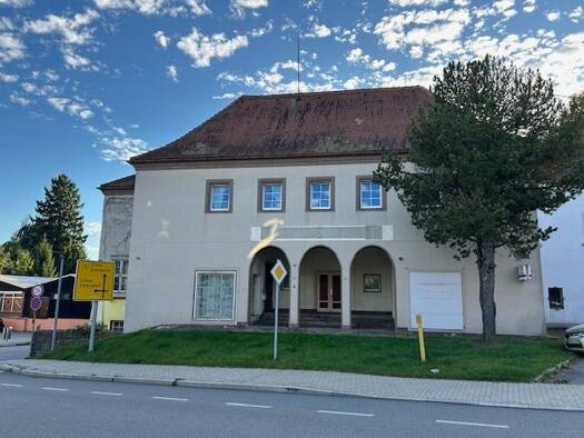 Mehrfamilienhaus zum Kauf als Kapitalanlage geeignet 159.000 € 9 Zimmer 300 m² 3.900 m² Grundstück Oppach 02736