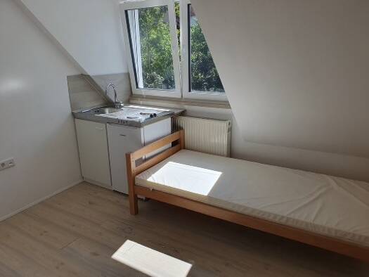 Wohnung zur Miete - Erstbezug 170 € 1 Zimmer 11,9 m² 1. Geschoss frei ab sofort Stopfenheim, Bürgermeisterstr. 5 Walkershöfe Ellingen 91792