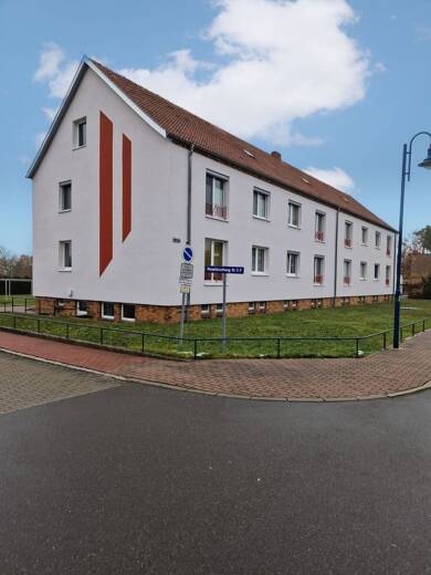 Wohnung zum Kauf 68.000 € 3 Zimmer 59,6 m² 1. Geschoss Frauenhain Röderaue 01609