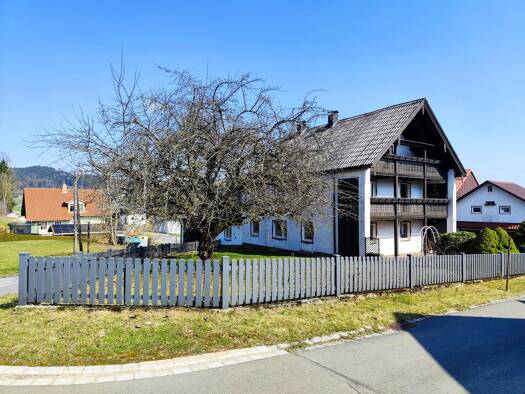Einfamilienhaus zum Kauf 349.000 € 7 Zimmer 158 m² 2.687 m² Grundstück Plößberg Immenreuth 95505