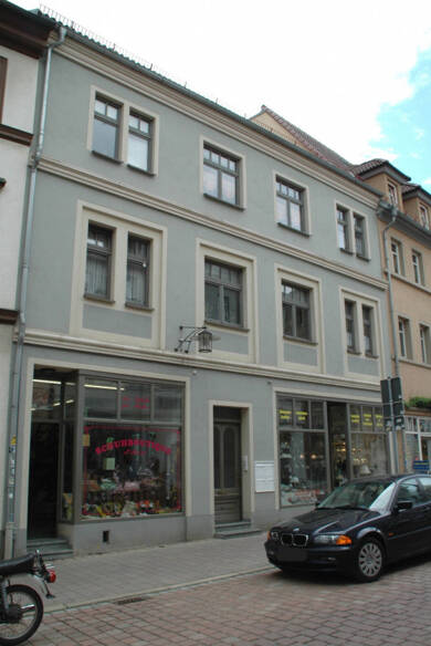 Wohnung zur Miete 560 € 2 Zimmer 36,5 m² EG frei ab 01.10.2025 Saalstraße 2 Saalfeld Saalfeld 07318