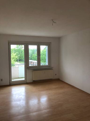 Wohnung zur Miete 315 € 3 Zimmer 64 m² 2. Geschoss Straße des Friedens 8b Dommitzsch Dommitzsch 04880