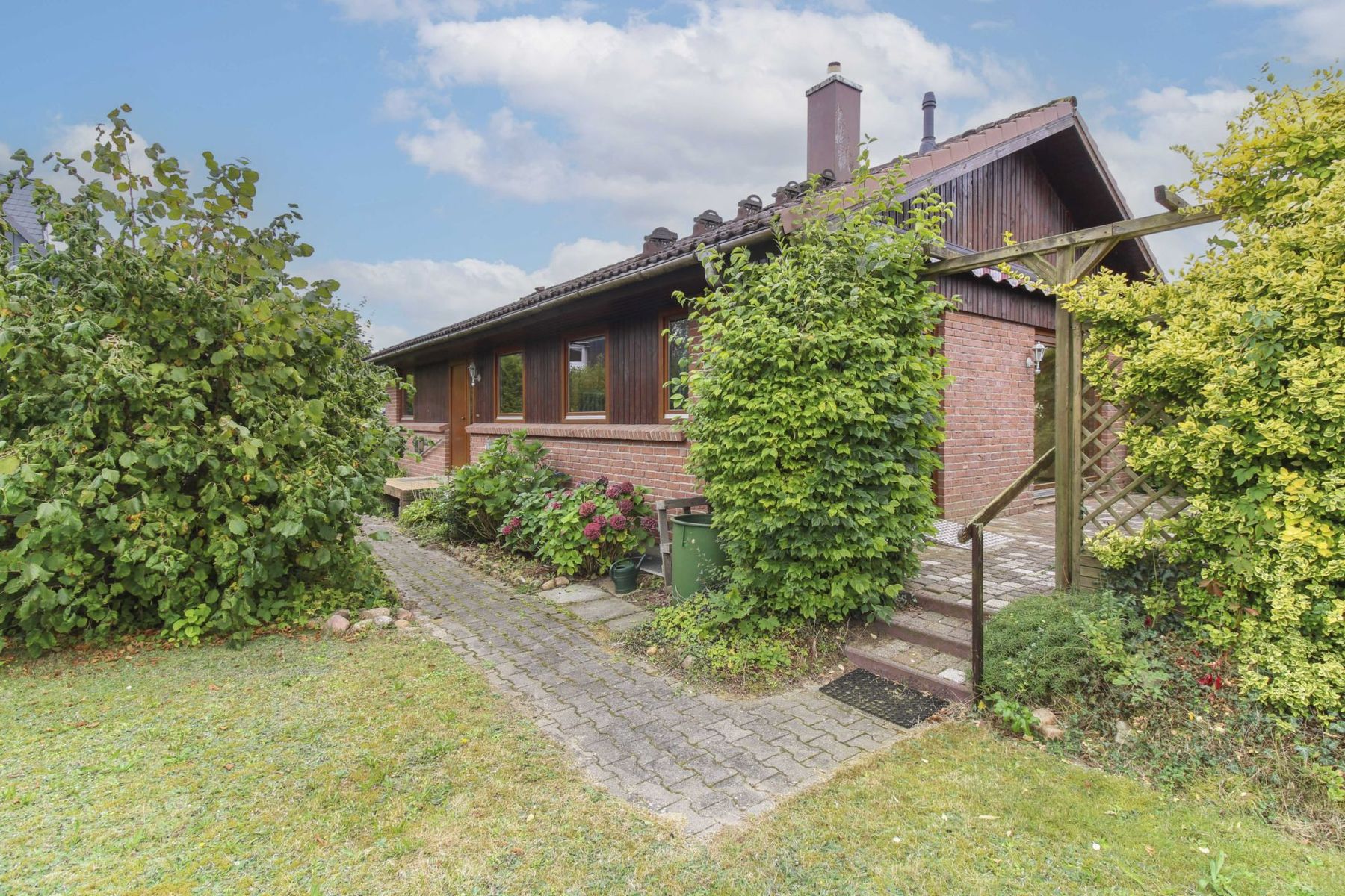 Einfamilienhaus zum Kauf 298.000 € 3 Zimmer 85 m²<br/>Wohnfläche 655 m²<br/>Grundstück Melbeck 21406