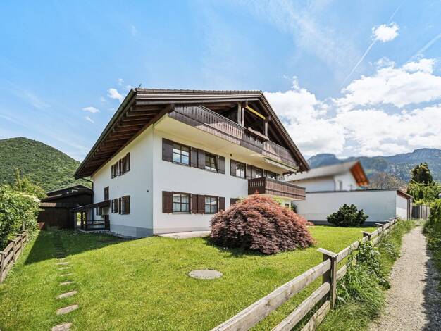 Wohnung zum Kauf 475.000 € 2 Zimmer 84 m² Dachgeschoss, 2. Geschoss Aschau Aschau im Chiemgau 83229