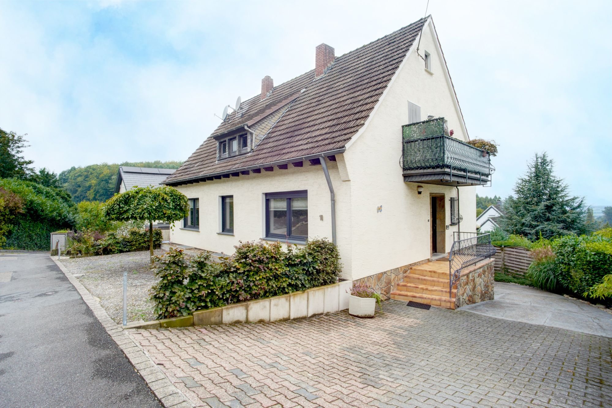 Mehrfamilienhaus zum Kauf 398.000 € 5 Zimmer 167 m²<br/>Wohnfläche 591 m²<br/>Grundstück Rüdinghausen - Mitte Witten 58454