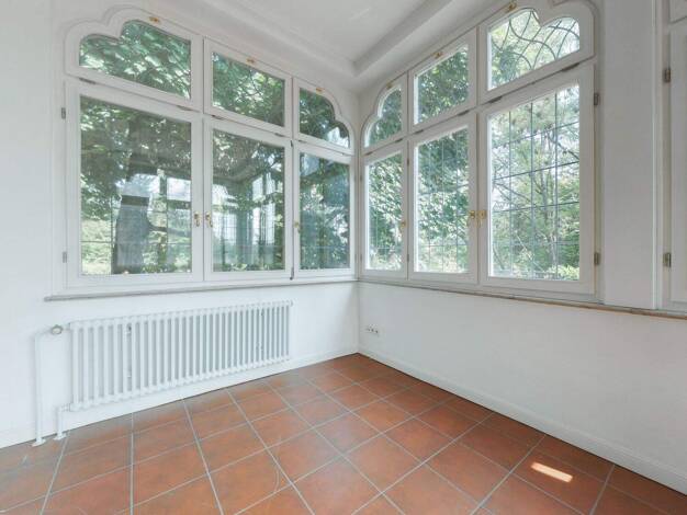 Villa zum Kauf 1.200.000 € 14 Zimmer 440 m² 762 m² Grundstück Marburg 35037