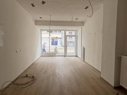 Laden zur Miete 640 € 1 Zimmer 64 m² Verkaufsfläche Morsestraße 23 Friedrichstadt Stadtbezirk 3 40215
