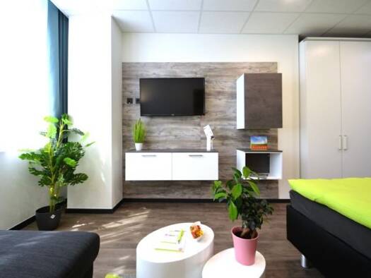 Studio zur Miete Wohnen auf Zeit 1.495 € 1 Zimmer 31 m² frei ab sofort Kaiserstraße 73 Offenbach am Main Offenbach am Main 63065