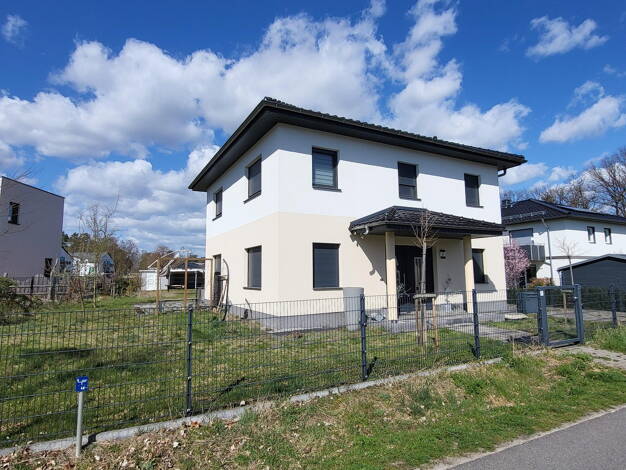 Einfamilienhaus zum Kauf provisionsfrei 669.000 € 5 Zimmer 130 m² 700 m² Grundstück Am Lärchengrund 3 Bad Saarow-Pieskow Bad Saarow 15526