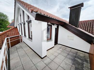 Wohnung zur Miete 1.130 € 3 Zimmer 106 m² Dachgeschoss, 2. Geschoss Kernstadt 1 Winnenden 71364