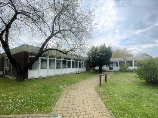 Bürofläche zur Miete 4,90 € 550 m² Bürofläche teilbar ab 550 m² Giulinistr. 2 Mundenheim Ludwigshafen 67065