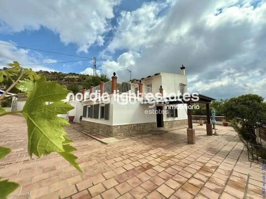 Chalet zum Kauf 325.000 € 4 Zimmer 151 m² Benamargosa 29718