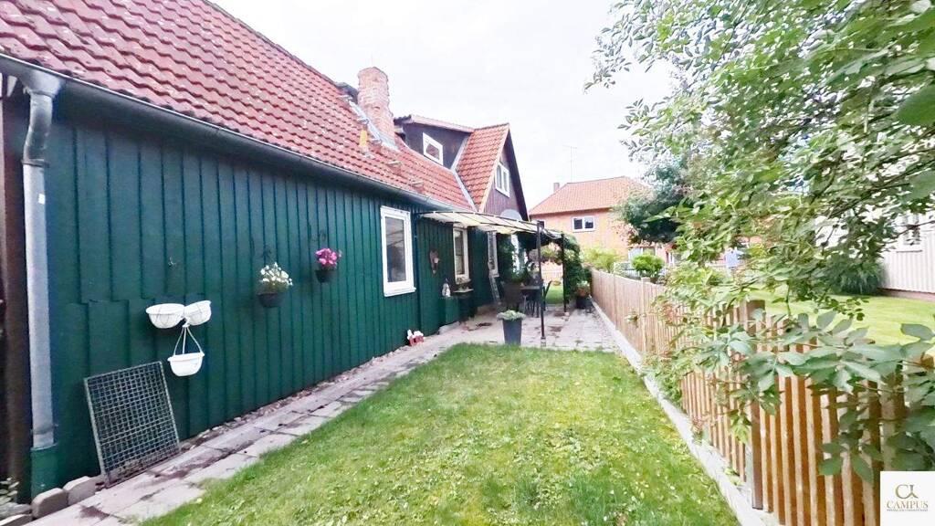 Doppelhaushälfte zum Kauf 169.000 € 7,5 Zimmer 207 m² 556 m² Grundstück Eldingen 29351