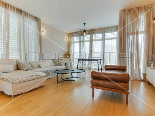 Haus zur Miete 3.500.000 € 4 Zimmer 160 m² Blato