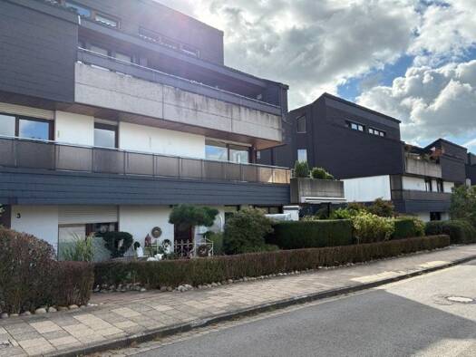 Wohnung zum Kauf 149.000 € 2 Zimmer 81 m² frei ab 01.10.2026 Bad Pyrmont Bad Pyrmont 31812