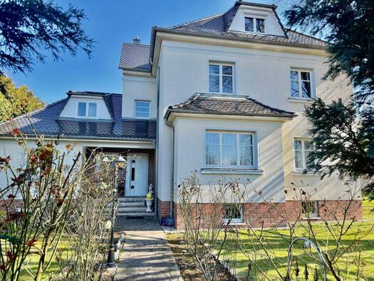Villa zum Kauf 1.590.000 € 11 Zimmer 319,4 m² 1.050 m² Grundstück Schleußig Leipzig 04229