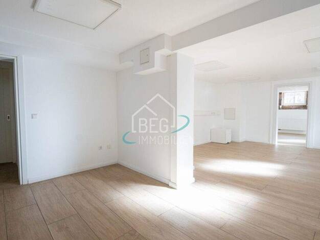 Laden zum Kauf 199.000 € 2 Zimmer West Stuttgart-West 70176