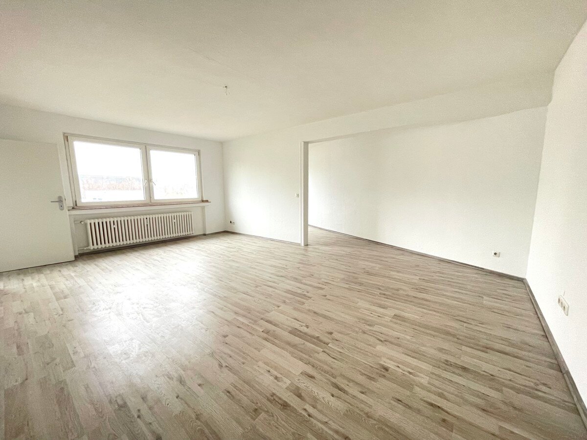 Wohnung zur Miete 440 € 1,5 Zimmer 42 m²<br/>Wohnfläche Untermeiderich Duisburg / Untermeiderich 47137