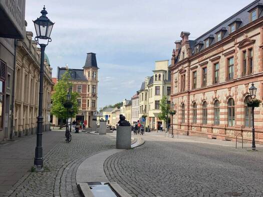 Wohnung zur Miete 700 € 6,5 Zimmer 140 m² Geschoss 2/3 frei ab 01.09.2026 Poststraße 29 Bernburg Bernburg 06406