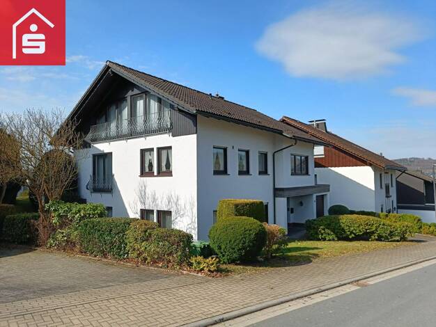 Einfamilienhaus zum Kauf 325.000 € 7 Zimmer 235 m² 469 m² Grundstück Schmallenberg Schmallenberg 57392