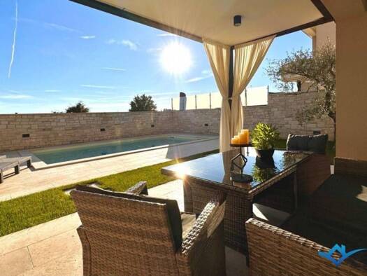 Haus zum Kauf 730.000 € 4 Zimmer 185 m² Novigrad