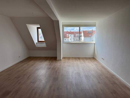 Wohnung zum Kauf 299.000 € 3 Zimmer 86,6 m² Geschoss 4/6 frei ab sofort Eigenes Heim Fürth 90766
