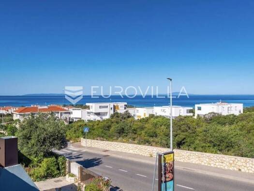 Haus zum Kauf 1.650.000 € 9 Zimmer 400 m² Novalja Novalja