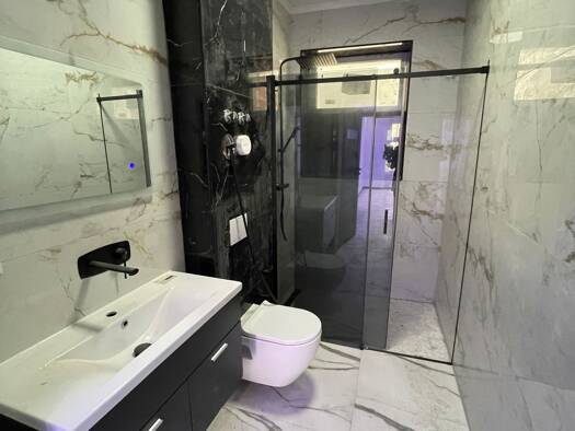 Wohnung zur Miete 735 € 3 Zimmer 73,5 m² EG frei ab sofort Zöllnerstr. 17 we 6 Zentrum Chemnitz 09111