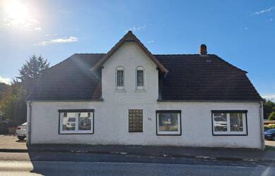 Haus zum Kauf 154.000 € 97 m² 591 m² Grundstück Holstenstraße 78 Schenefeld Schenefeld 25560