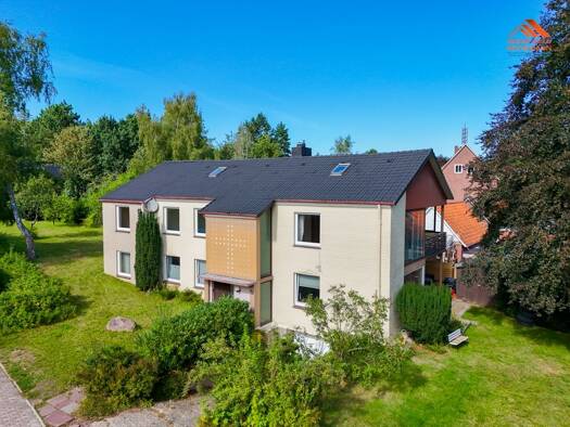 Mehrfamilienhaus zum Kauf 349.000 € 10 Zimmer 205,4 m² 1.212 m² Grundstück Altenwalde Cuxhaven 27478