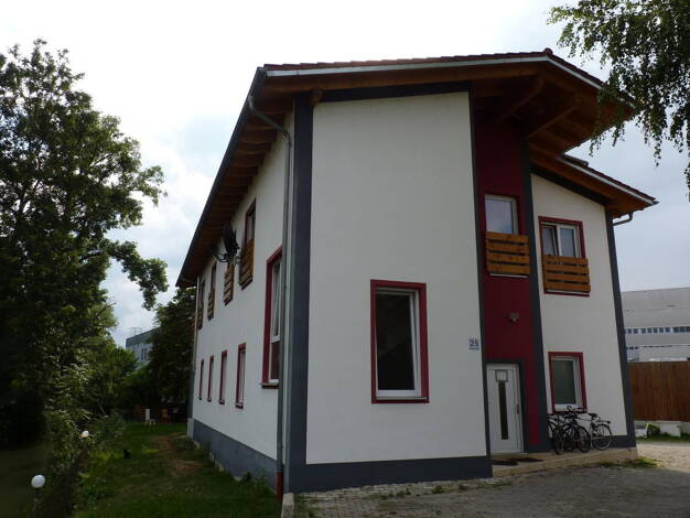 Mehrfamilienhaus zur Miete 10 Zimmer 175 m² 500 m² Grundstück frei ab 01.08.2025 Bahnhof Strasse 25 Dingolfing Dingolfing 84130