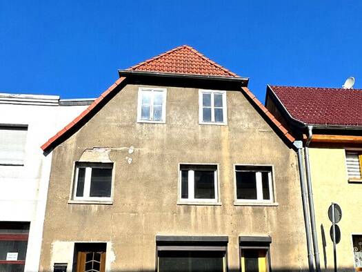 Einfamilienhaus zum Kauf 75.000 € 7 Zimmer 200 m² 142 m² Grundstück Raguhn Raguhn-Jeßnitz 06779